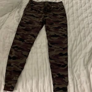joggers by Zyia size small